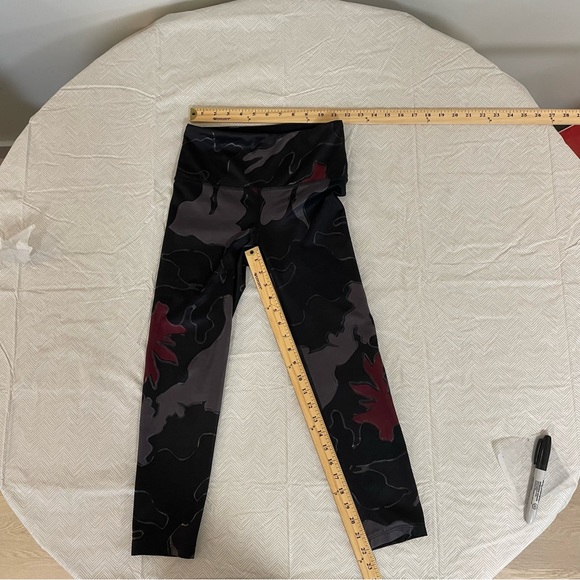 Noli Leggings Yoga Guerra Garnet Print Size Small Compression Gently Worn Small - Picture 6 of 8